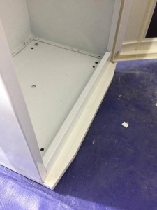 Tu inox kinh cuong luc_05